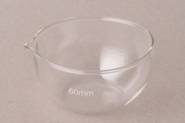 Evaporating dish